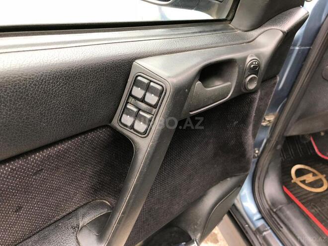 Opel Astra 1998, 258,132 km - 1.6 l - Bakı