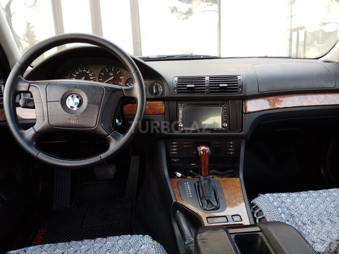 BMW 528 1996, 295,000 km - 2.8 l - Sumqayıt