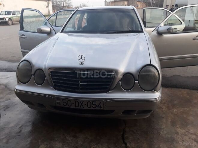 Mercedes E 320 1999, 224,000 km - 3.2 l - Sabirabad