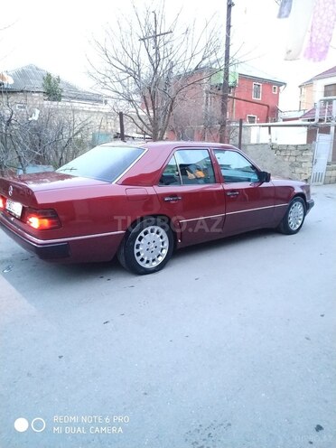 Mercedes E 200 1990, 400,258 km - 2.0 l - Bakı