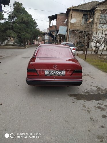 Mercedes E 200 1990, 400,258 km - 2.0 l - Bakı