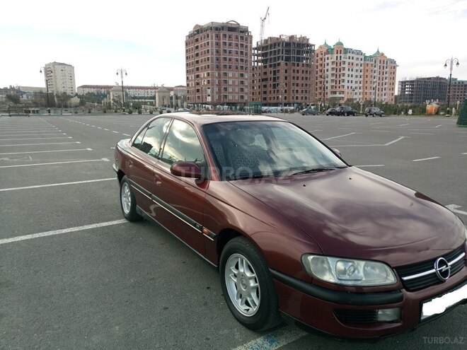 Opel Omega 1998, 285,000 km - 2.5 l - Sumqayıt