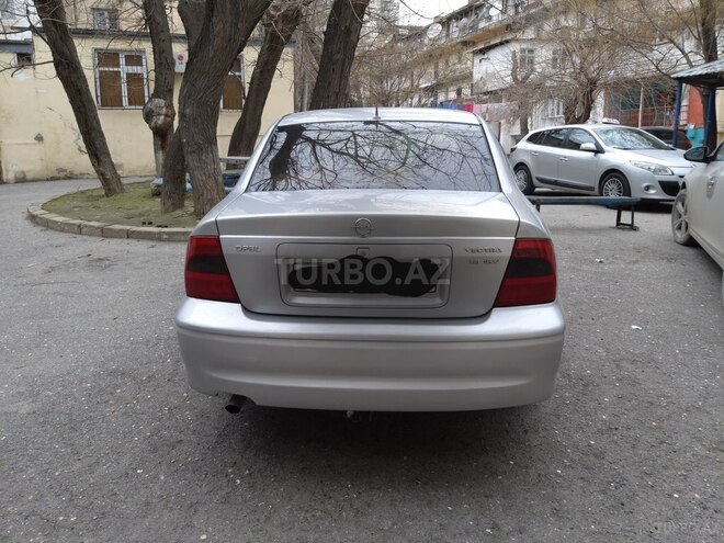 Opel Vectra 2000, 288,000 km - 1.8 l - Bakı