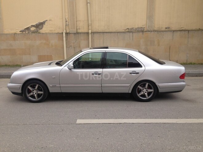 Mercedes E 230 1996, 444,507 km - 2.3 l - Bakı