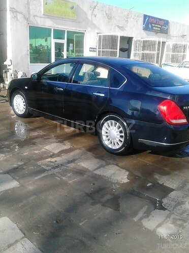 Nissan Teana 2004, 250,000 km - 1.6 l - Salyan