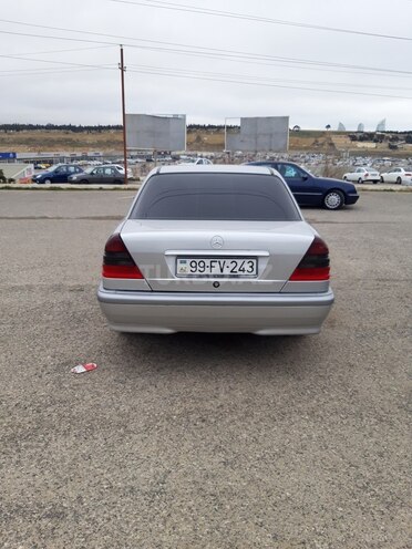 Mercedes C 180 1997, 243,000 km - 1.8 l - Bakı