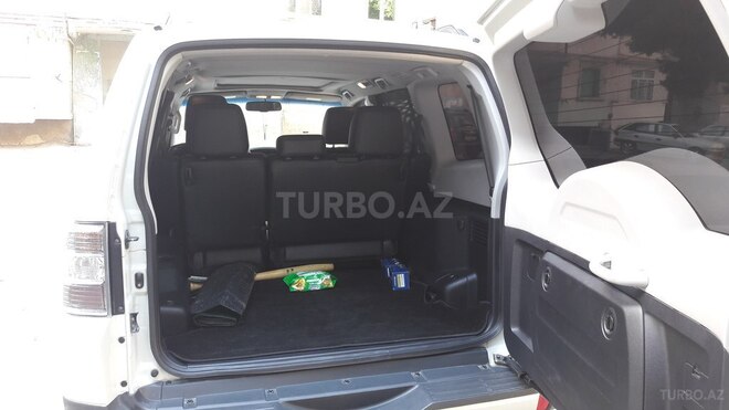 Mitsubishi Pajero 2008, 162,000 km - 3.0 l - Bakı