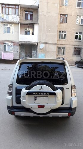 Mitsubishi Pajero 2008, 162,000 km - 3.0 l - Bakı