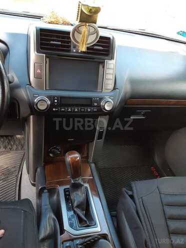Toyota Prado 2010, 54,300 km - 2.7 l - Gəncə