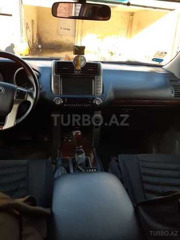 Toyota Prado 2010, 54,300 km - 2.7 l - Gəncə