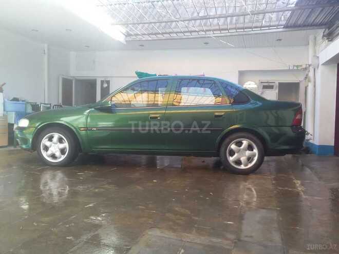 Opel Vectra 1996, 435,000 km - 2.0 l - Bakı