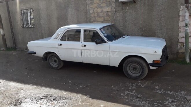 GAZ 24 1978, 330,000 km - 2.4 l - Sumqayıt