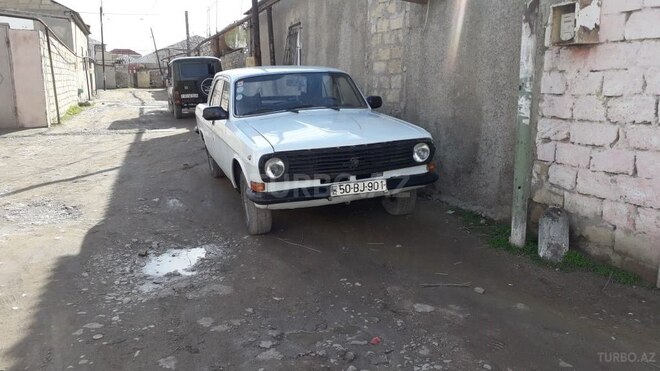 GAZ 24 1978, 330,000 km - 2.4 l - Sumqayıt