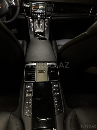 Porsche Panamera 4S 2014, 35,000 km - 3.0 l - Bakı