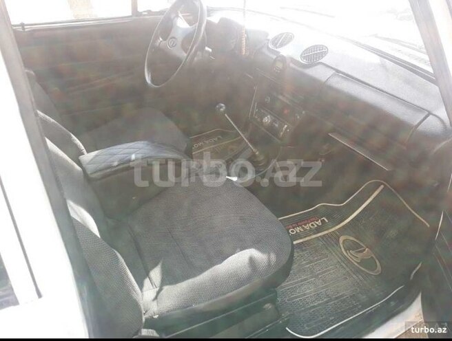 LADA (VAZ) 2106 2001, 158,000 km - 1.6 л - Ağdaş