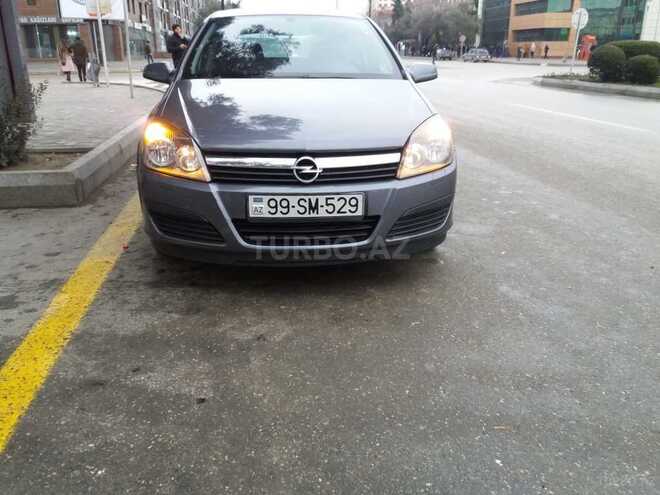 Opel Astra 2006, 135,000 km - 1.4 л - Bakı