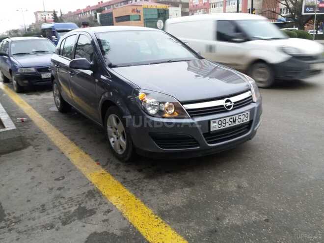 Opel Astra 2006, 135,000 km - 1.4 л - Bakı