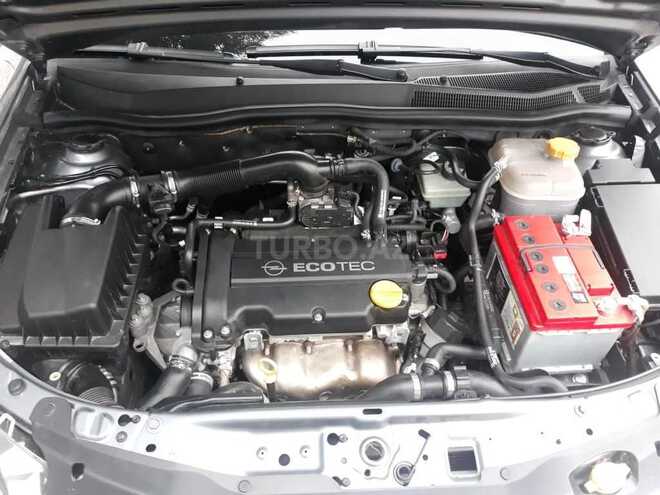 Opel Astra 2006, 135,000 km - 1.4 л - Bakı