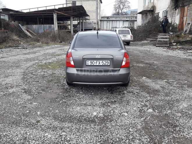 Hyundai Accent 2009, 94,000 km - 1.4 l - Quba