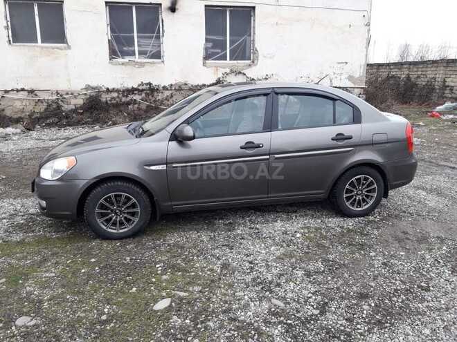 Hyundai Accent 2009, 94,000 km - 1.4 l - Quba