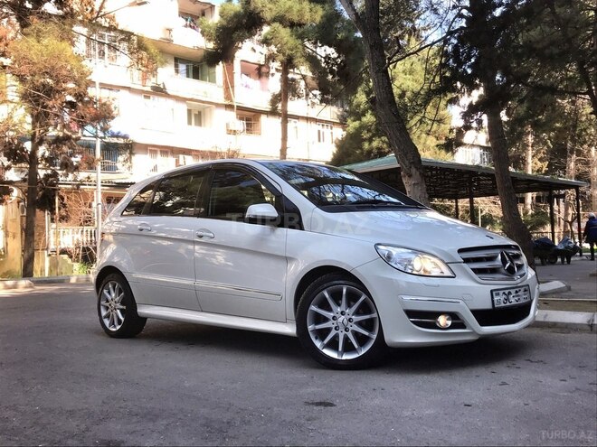 Mercedes B 170 2008, 88,388 km - 1.7 л - Bakı