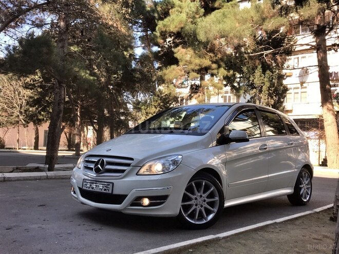 Mercedes B 170 2008, 88,388 km - 1.7 л - Bakı