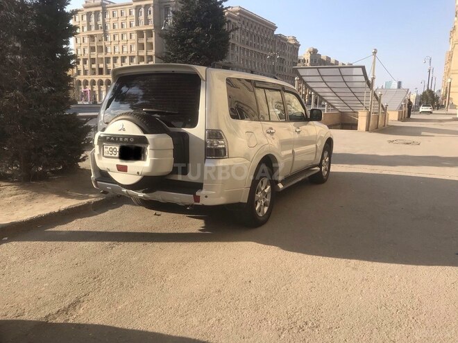 Mitsubishi Pajero 2013, 92,000 km - 3.5 l - Bakı