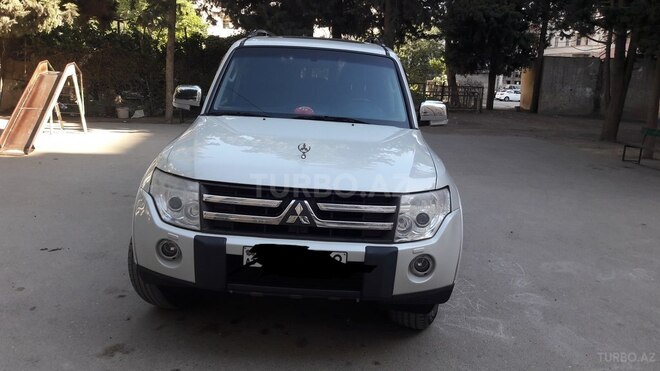 Mitsubishi Pajero 2008, 162,000 km - 3.0 л - Bakı