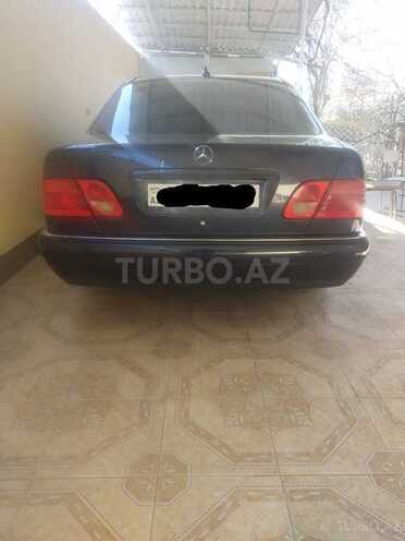 Mercedes E 240 1998, 296,000 km - 2.4 l - Gəncə