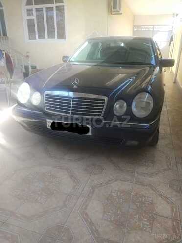 Mercedes E 240 1998, 296,000 km - 2.4 l - Gəncə