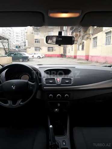 Renault Megane 2010, 215,000 km - 1.5 л - Sumqayıt