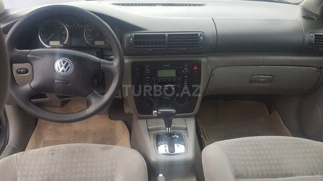 Volkswagen Passat 2001, 247,580 km - 1.8 l - Bakı