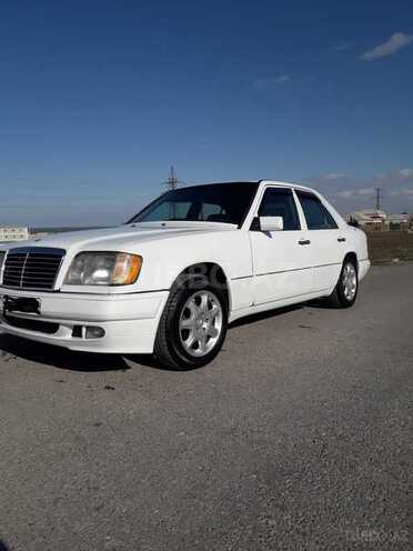 Mercedes E 250 1993, 426,000 km - 2.5 л - Bakı