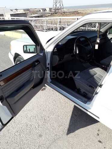 Mercedes E 250 1993, 426,000 km - 2.5 л - Bakı