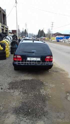 Mercedes E 240 1999, 228,357 km - 2.4 l - Lənkəran