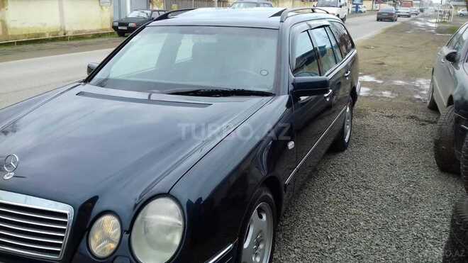 Mercedes E 240 1999, 228,357 km - 2.4 l - Lənkəran