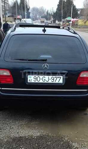 Mercedes E 240 1999, 228,357 km - 2.4 l - Lənkəran