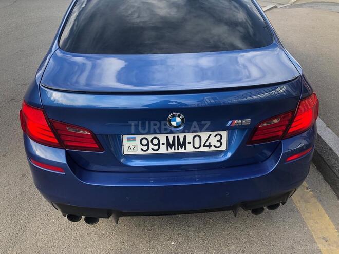 BMW M5 2012, 90,000 km - 4.4 л - Bakı