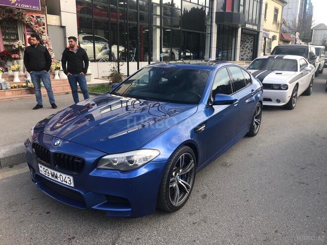 BMW M5 2012, 90,000 km - 4.4 л - Bakı