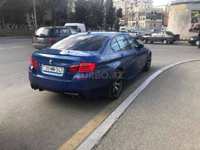 BMW M5 2012, 90,000 km - 4.4 л - Bakı