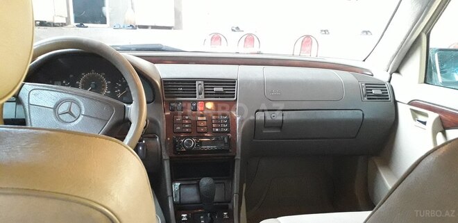 Mercedes C 220 1995, 250,000 km - 2.2 l - Gəncə