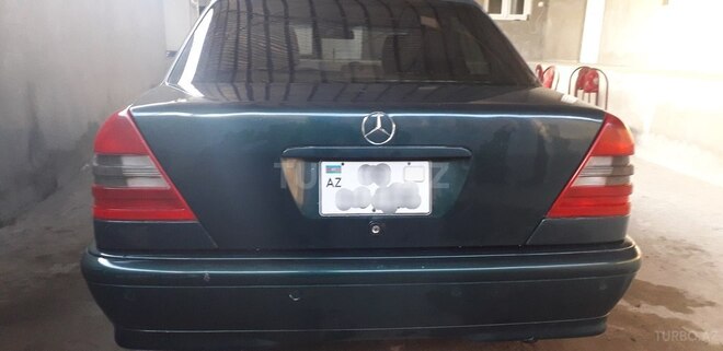 Mercedes C 220 1995, 250,000 km - 2.2 l - Gəncə