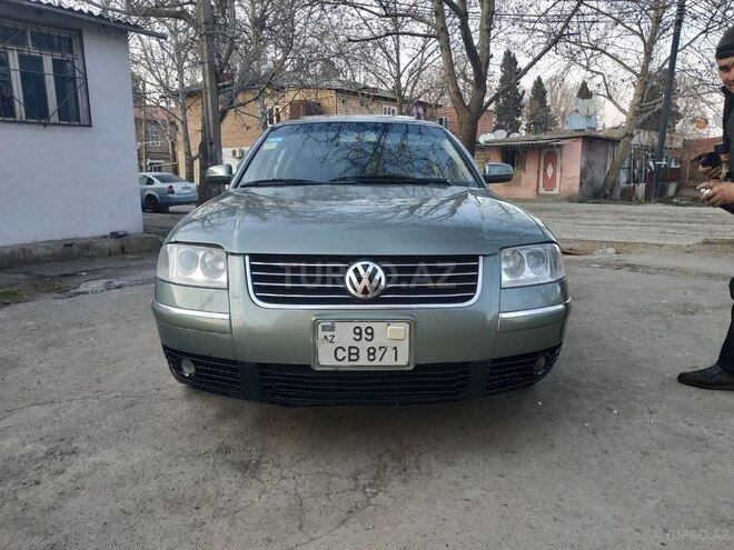 Volkswagen Passat 2002, 295,000 km - 0.1 l - Gəncə