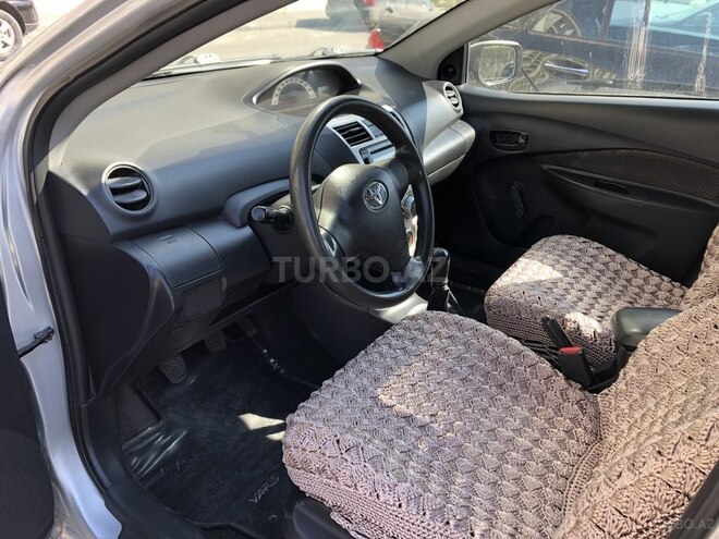 Toyota Yaris 2008, 108,876 km - 1.3 л - Bakı
