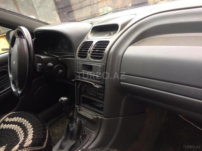 Renault Laguna 2001, 264,700 km - 1.7 л - Bakı