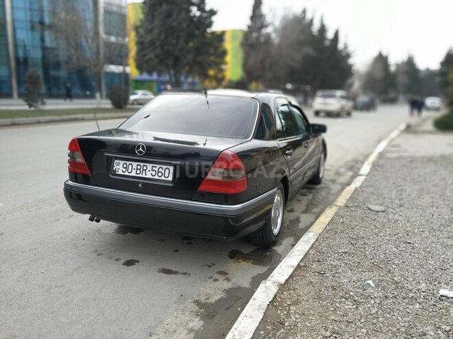 Mercedes C 220 1996, 145,000 km - 2.2 л - Sumqayıt