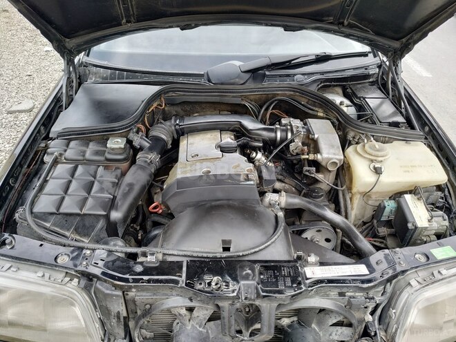Mercedes C 220 1996, 145,000 km - 2.2 л - Sumqayıt