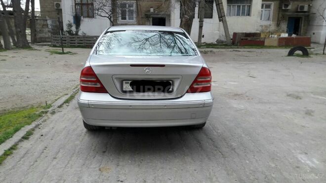 Mercedes C 240 2000, 107,300 km - 2.6 l - Sumqayıt