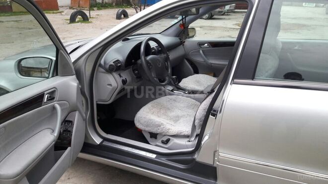 Mercedes C 240 2000, 107,300 km - 2.6 l - Sumqayıt