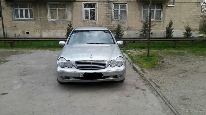 Mercedes C 240 2000, 107,300 km - 2.6 l - Sumqayıt